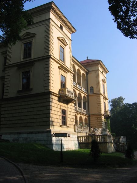 Clic pentru a vizualiza imaginea în dimensiunile reale