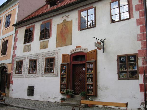 Clic pentru a vizualiza imaginea în dimensiunile reale