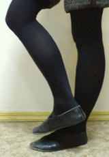 Pied croise droit